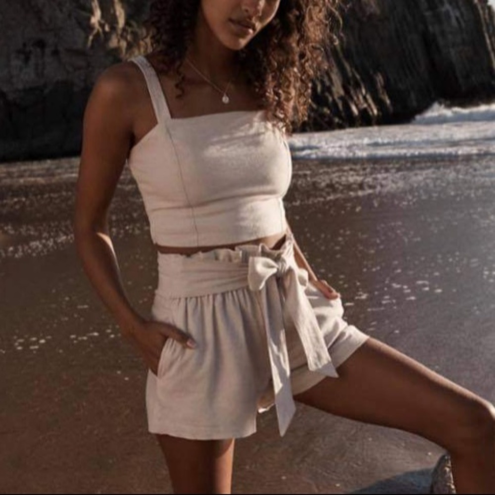 A&F matching summer linen shorts & crop top set